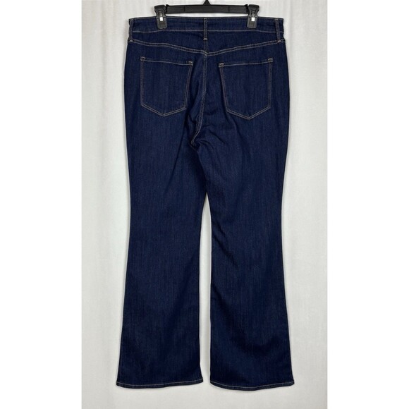 Old Navy Women’s Size 14 High-Waisted Wow Flare Dark Rinse Jeans - Picture 4 of 12
